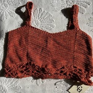 NWT Chasing Unicorns Cat’s in the Cradle crochet top